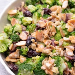 broccoli-salad-2647619.jpg