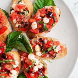 Bruschetta with Mozzarella