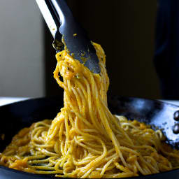 Butternut squash and thyme pasta