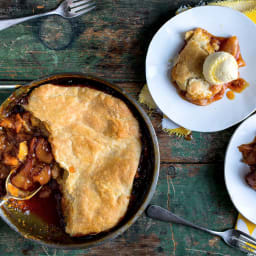 Caramel Peach Skillet Pie