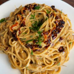 Caramelized Onion Pasta with Chilli Oil