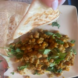 Chana Salan