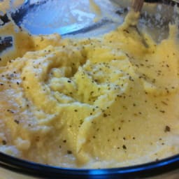 cheesey-mashed-cauliflower.jpg