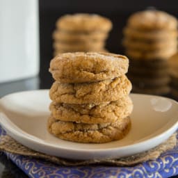 Chewy Molasses Cookies