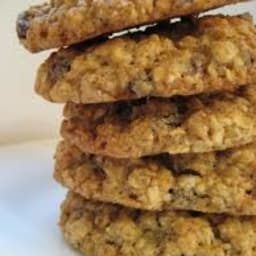 Chewy Oatmeal Cookies