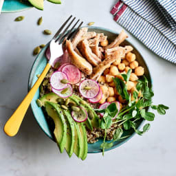 Chicken and Quinoa Buddha Bowls