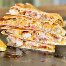 chicken-bacon-ranch-quesadilla-aa7833-304435137069cd4909308890.jpg