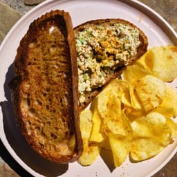 Chickpea Salad Sandwich