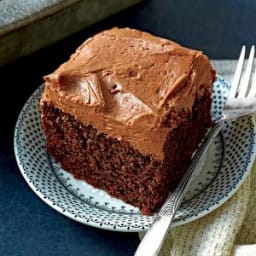 chocolate-mayonnaise-cake-1475373.jpg