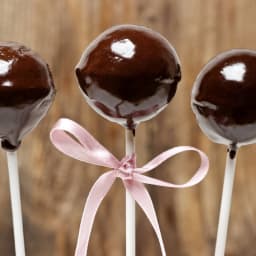 Chocolate-Peppermint Cake Pops