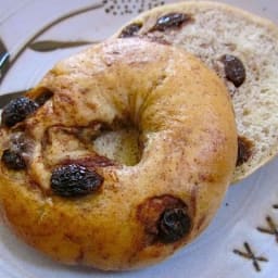 Cinnamon Raisin Bagels