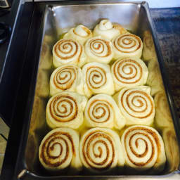 cinnamon-rolls-110.jpg