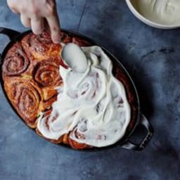 cinnamon-rolls-1179882.jpg