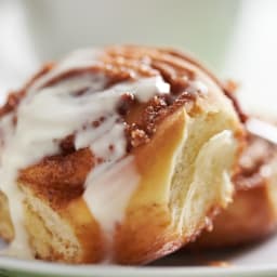 Cinnamon Rolls with Apple