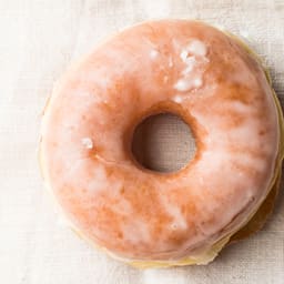 classic-glazed-doughnuts-1213963.jpg