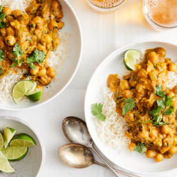 Coconut Curry Chickpeas With Pumpkin and Lime