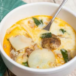 Copycat Zupa de Toscana Soup Recipe