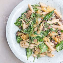 Creamy Mushroom and Herb Pasta