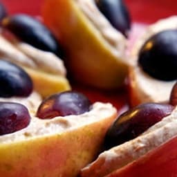 Creamy Peanutty Apples With Grapes