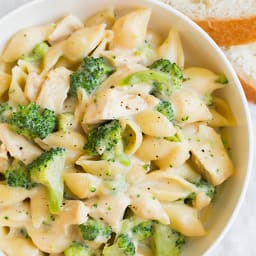 Creamy Broccoli Chicken Shells and Cheese