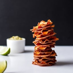 Crispy Baked Sweet Potato Chips