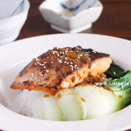 Crispy Salmon with Ginger Soy Sauce