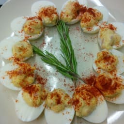 deviled-eggs-with-bacon-and-cheese-13.jpg