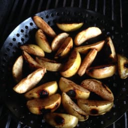 Di's Grilled Apple Slices