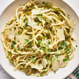 easy-green-olive-pasta-2214867.jpg