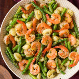 Easy Lemon-Pesto Gnocchi Shrimp and Asapargus