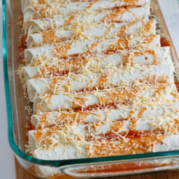 Easy Make-Ahead Chicken Enchiladas Recipe