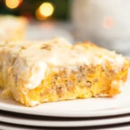 Easy Sausage Gravy Breakfast Casserole