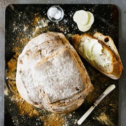 Easy sourdough bread