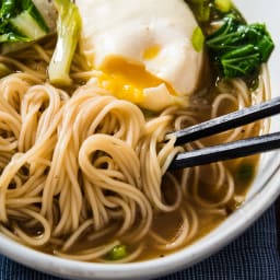 Easy Soy Sauce Noodles (杨春面)