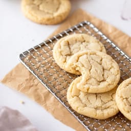 Easy Sugar Cookies {Soft & Chewy}