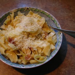 Farfalle with Savoy Cabbage, pancetta, thyme and Mozzarella