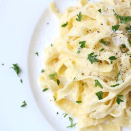 Fettuccine Alfredo