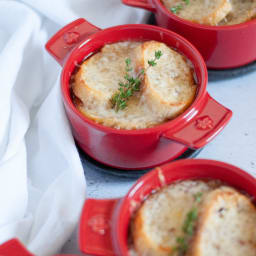 French Onion Soup Recipe with Red Wine