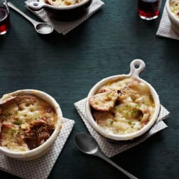 French Onion Soup With Braised Short Ribs