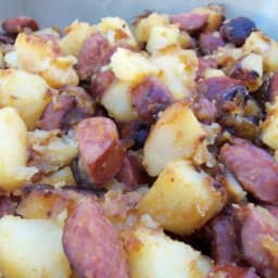 Fried Potatoes With Onion and Kielbasa