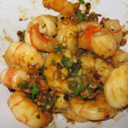 Garlic Shrimp and Scallops