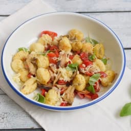 Gebakken gnocchi met pesto