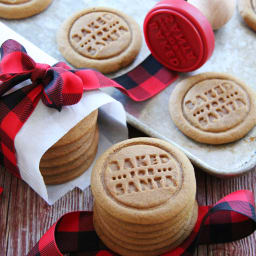 Ginger Spice Molasses Cookies {Holiday Eats}