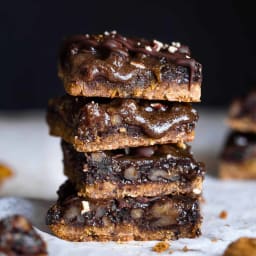 Gingersnap Chocolate Paleo Magic Cookie Bars