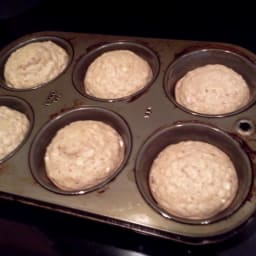 Golden Oatmeal Muffins