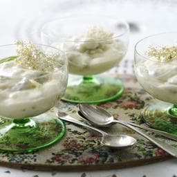 Gooseberry fool