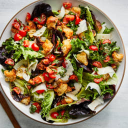 Green Salad With Tomato-Basil Vinaigrette