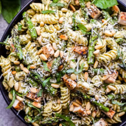 Grilled Chicken and Asparagus Pesto Pasta