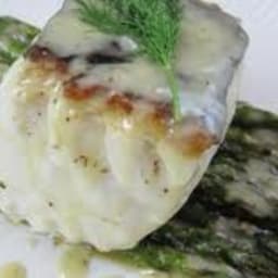 Halibut Supreme w/cheese dill sauce