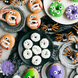 halloween-donuts-7b2289-1402b40a0050221333bd0c9d.jpg